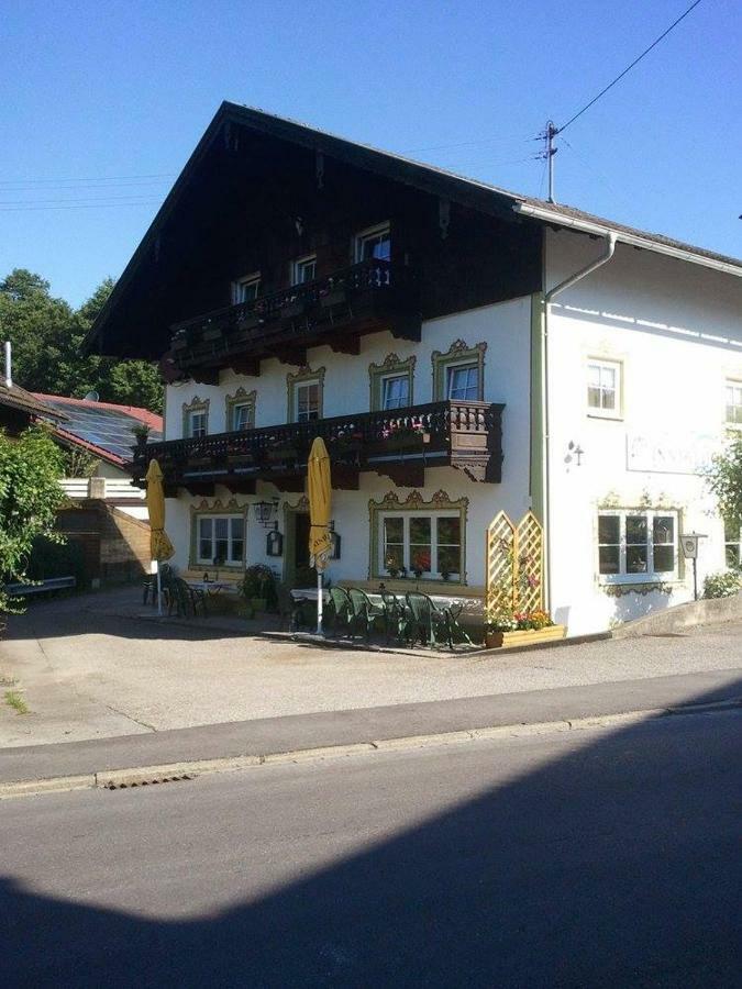 Grossholzhausen Pension Inntalhof المظهر الخارجي الصورة