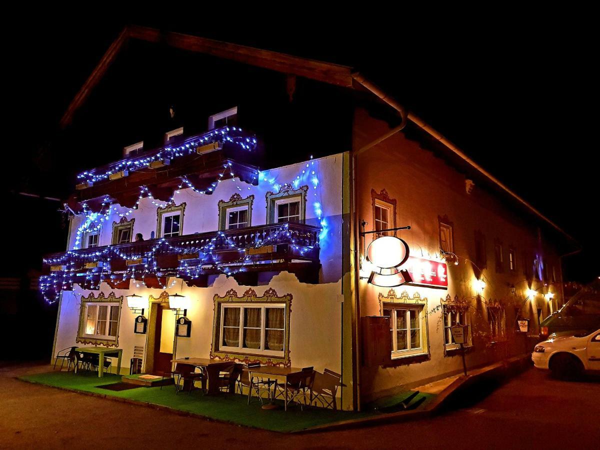 Grossholzhausen Pension Inntalhof المظهر الخارجي الصورة