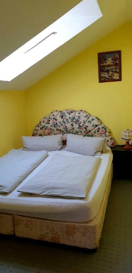 Grossholzhausen Pension Inntalhof المظهر الخارجي الصورة