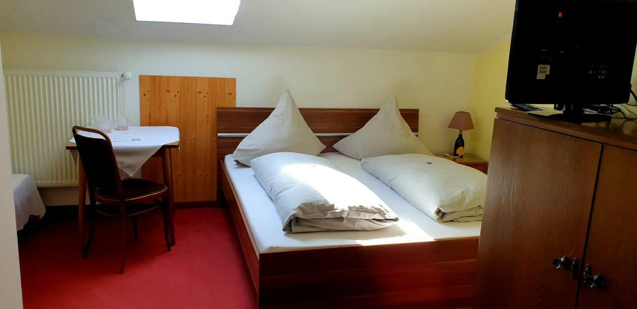 Grossholzhausen Pension Inntalhof المظهر الخارجي الصورة