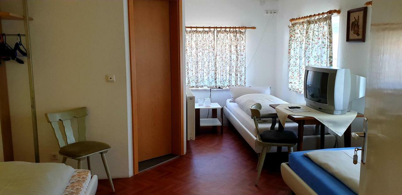 Grossholzhausen Pension Inntalhof المظهر الخارجي الصورة