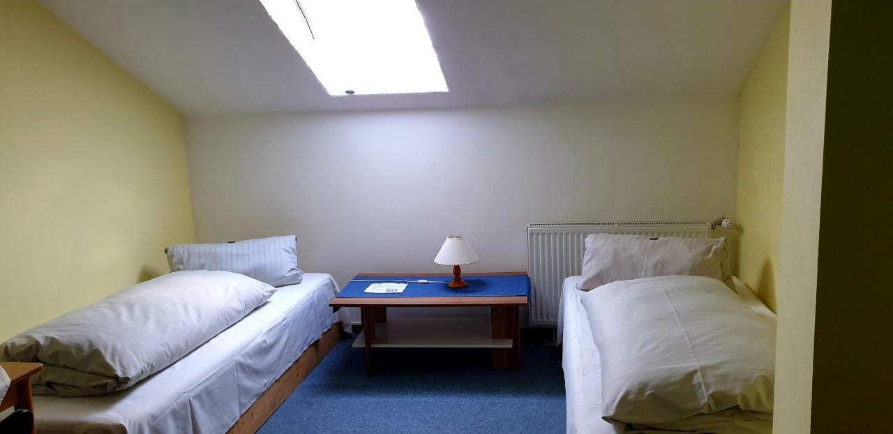 Grossholzhausen Pension Inntalhof المظهر الخارجي الصورة